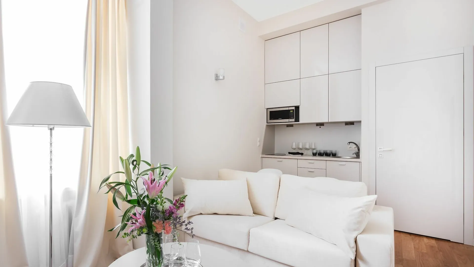 Luxury Apartment 60 Varsavia 0*,  Polonia